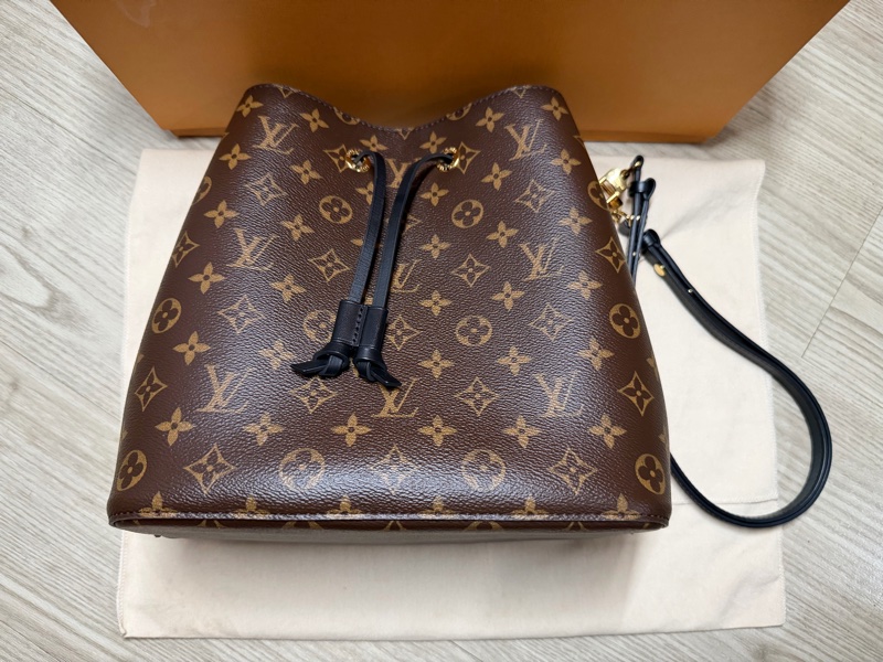 Louis Vuitton Lv-0