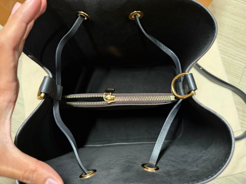 Louis Vuitton Lv-2