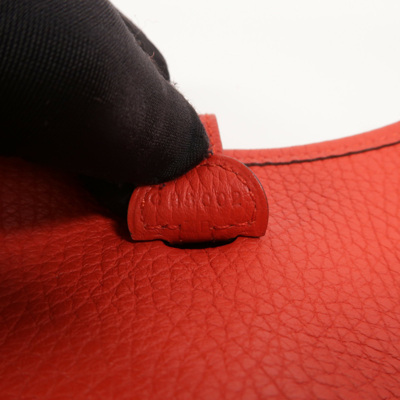 HERMES Clemence皮革Evelyne TPM肩背袋Rouge de Coeur-6