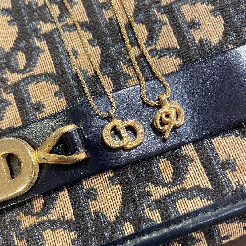 VINTAGE DIOR金色草寫字母品牌logo古董項鍊-2