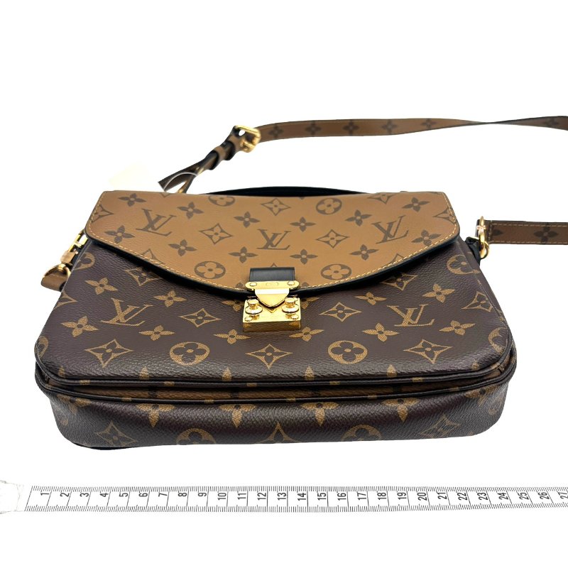 【美收精品】LOUIS VUITTON  老花斜背包 C-480【隔月月中將轉賣至日本 上架期限30天】-17