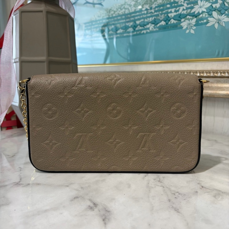 LV 米色牛皮壓紋Felicie Pochette金釦信封下蓋三合一斜背鏈包M68697-4