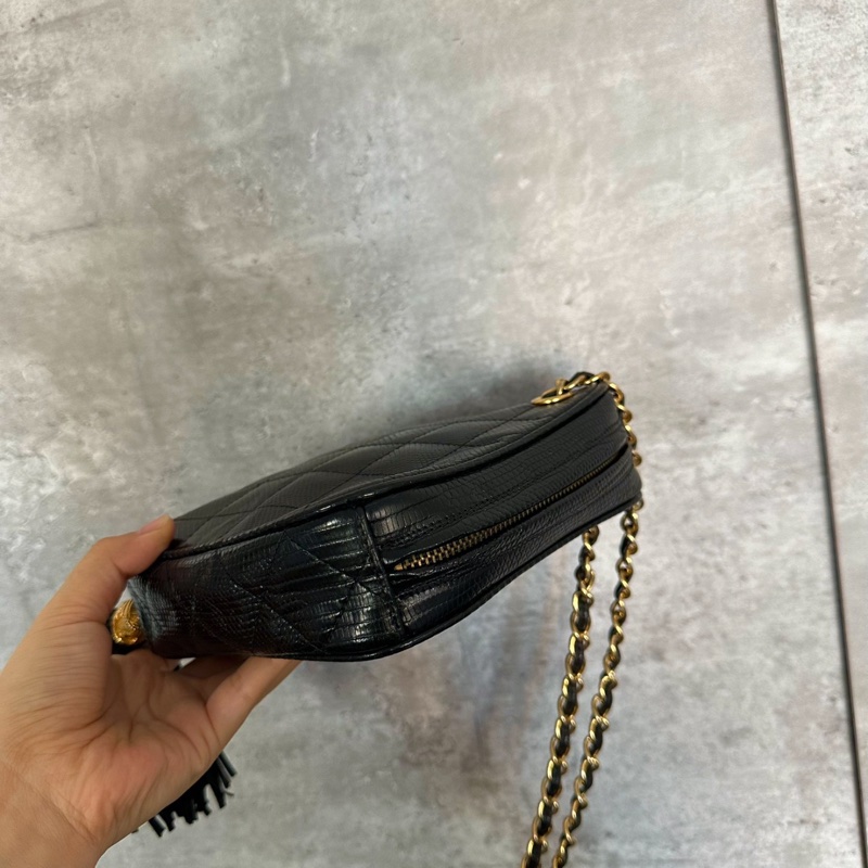 Chanel • 絕版款黑金蜥蜴皮四葉草流蘇鏈條包 全網唯一☝🏻-3