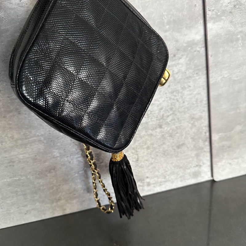 Chanel • 絕版款黑金蜥蜴皮四葉草流蘇鏈條包 全網唯一☝🏻-4