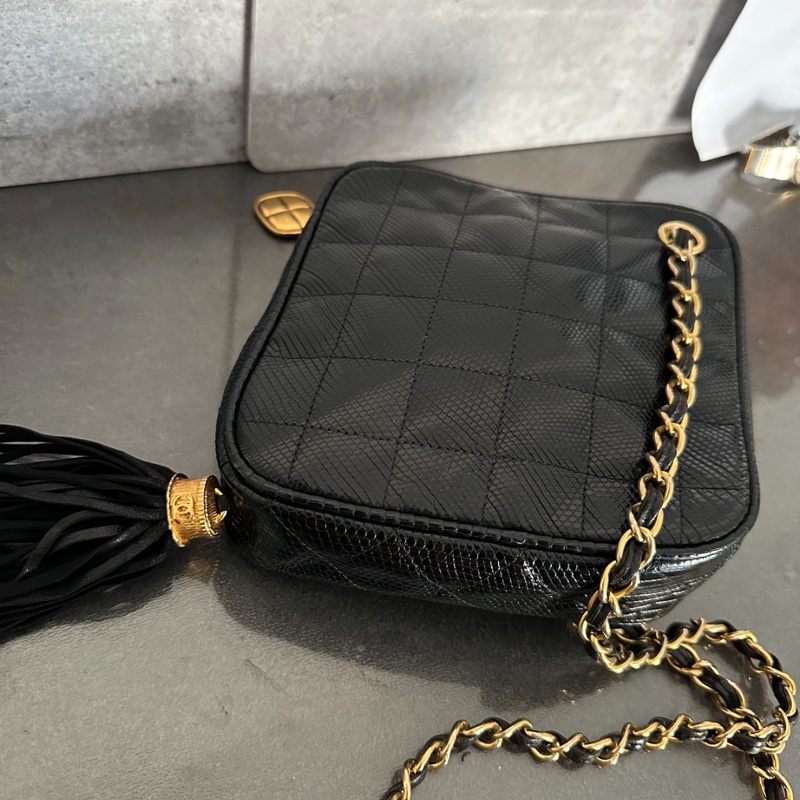 Chanel • 絕版款黑金蜥蜴皮四葉草流蘇鏈條包 全網唯一☝🏻-5
