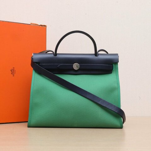 HERMES Herbag31竹子綠帆布/牛皮Y刻銀扣肩背包