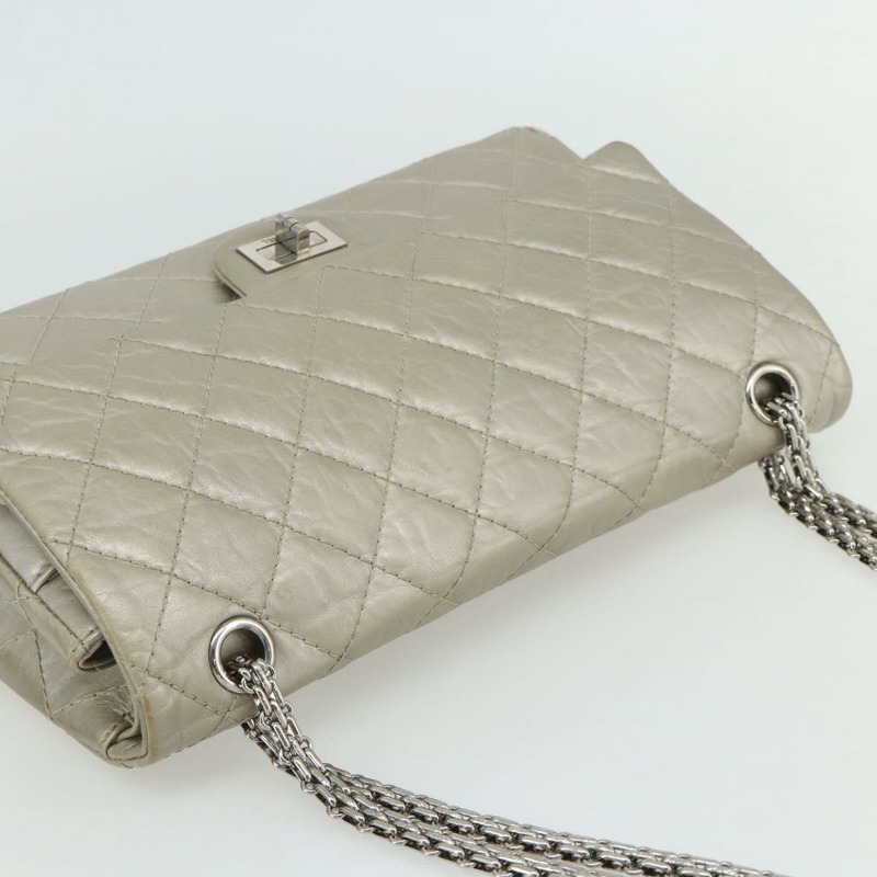 【日本直送】香奈兒 Chain Matelasse 2.55 肩背包 羊皮 銀色 CC Auth ka4200V-5