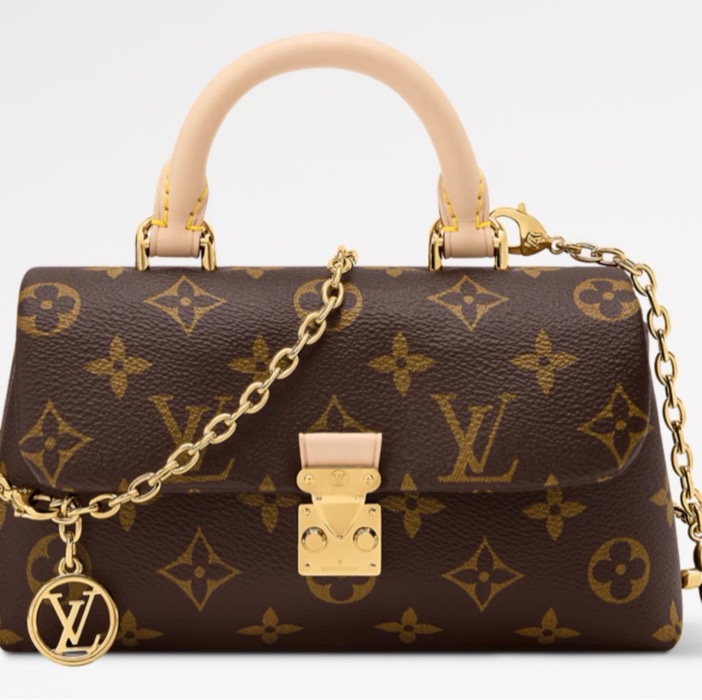 Louis Vuitton-22