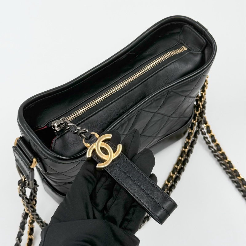 Chanel 黑金菱格紋揉製牛皮流浪包｜小號｜Wisher惟奢-7