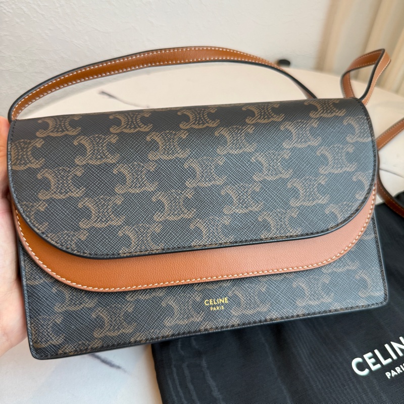 Celine 超甜🤍信封包-1
