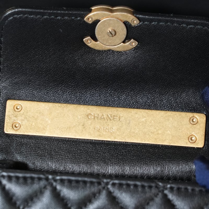 【美收精品】CHANEL 黑色菱格金釦手提鏈帶迷你肩背包 5-363-9