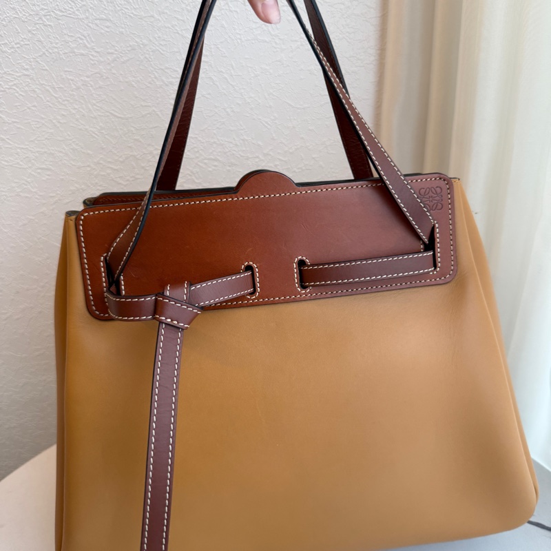 Loewe 手提兩用包 可以當公事包lazo-1