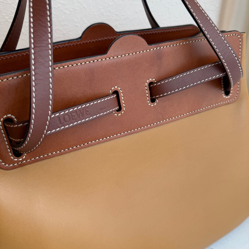 Loewe 手提兩用包 可以當公事包lazo-5