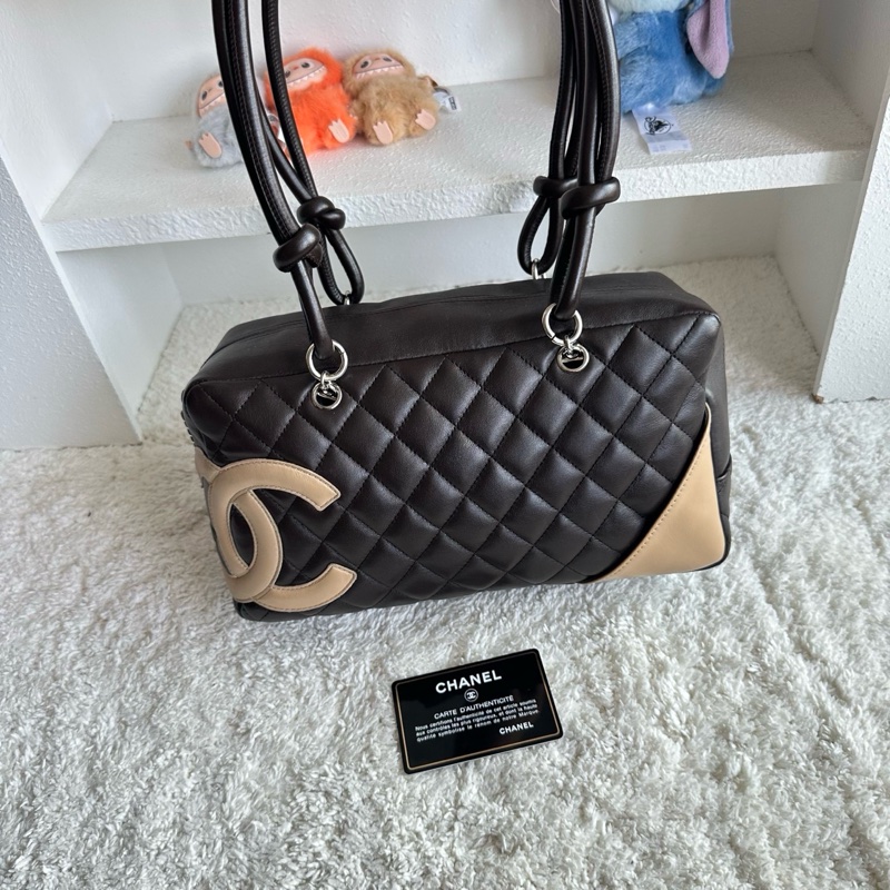 Chanel 巧克力配色 康鵬枕頭包單肩包 中號 Size約28×10×15 材質:牛皮-1