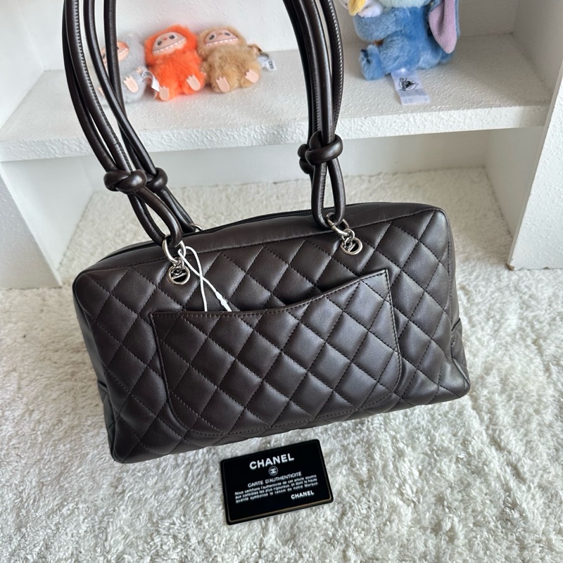 Chanel 巧克力配色 康鵬枕頭包單肩包 中號 Size約28×10×15 材質:牛皮-2
