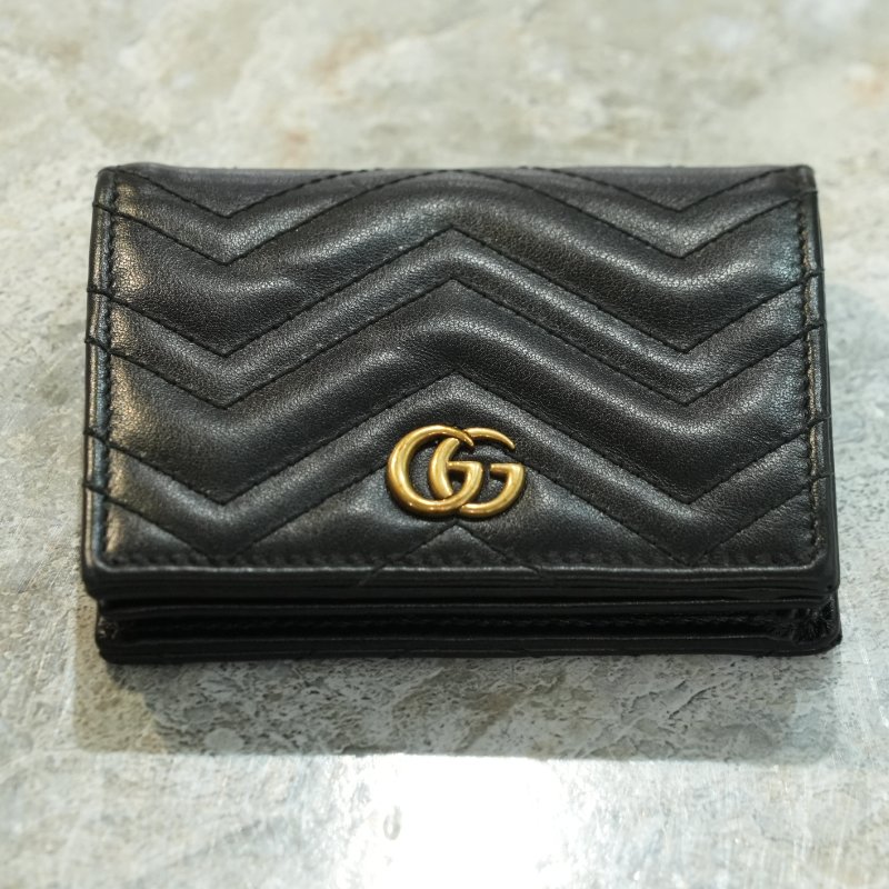 【美收精品】GUCCI 黑色 GG Marmont Chevron 皮革短夾卡片夾 5-380-6