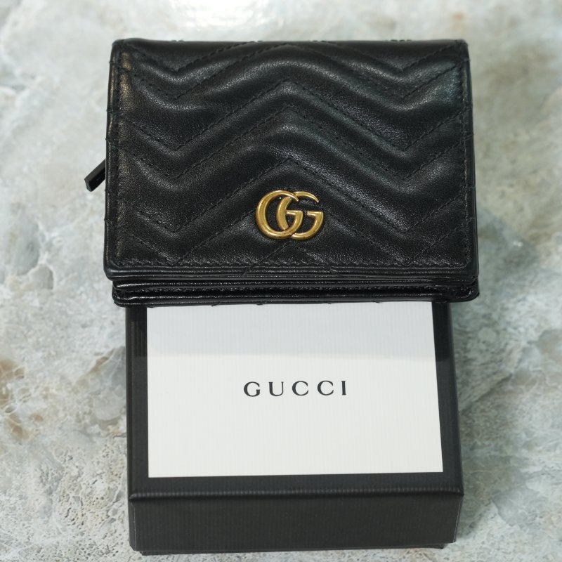 【美收精品】GUCCI 黑色 GG Marmont Chevron 皮革短夾卡片夾 5-380-12