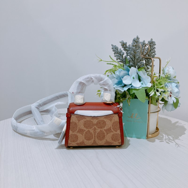 TK2049 Coach 蔻馳迷你兩用包包 Mini Shoulder Bag Brown-1