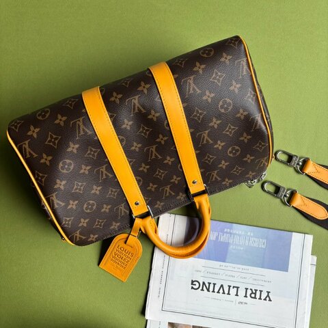 Keppall 35 ::LOUIS VUITTON:: LV M13201 經典花紋黃色皮革銀釦旅行袋手提斜背包