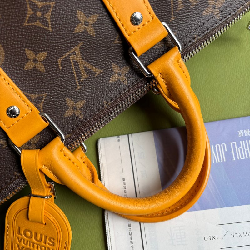 Keppall 35 ::LOUIS VUITTON:: LV M13201 經典花紋黃色皮革銀釦旅行袋手提斜背包-6