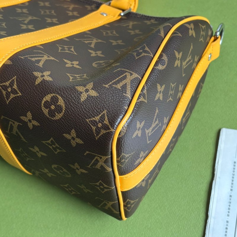 Keppall 35 ::LOUIS VUITTON:: LV M13201 經典花紋黃色皮革銀釦旅行袋手提斜背包-10