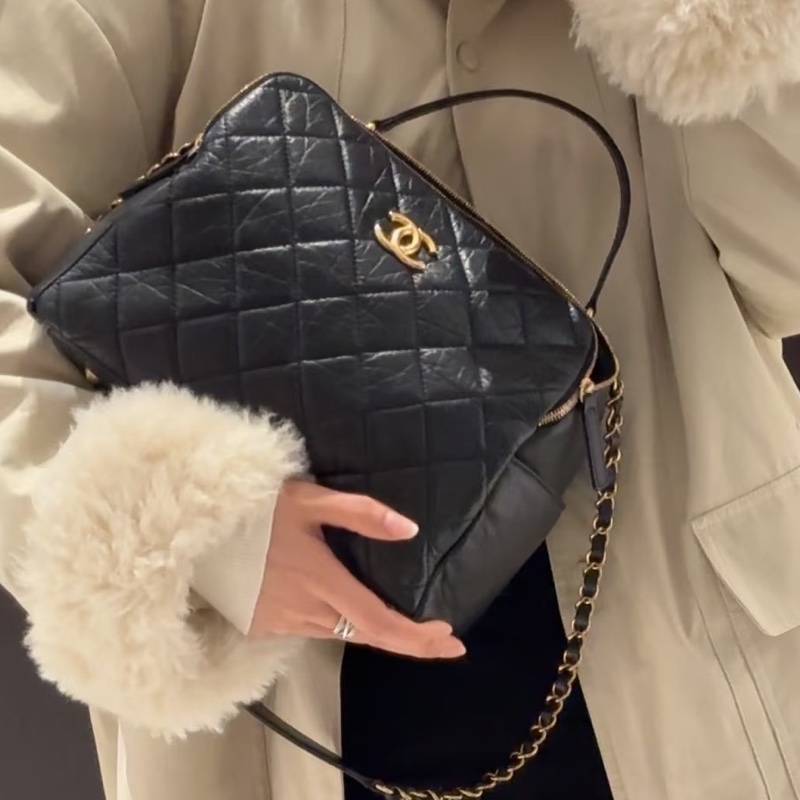 CHANEL香奈兒23C黑金保齡球包Bowling Bag🎱-4