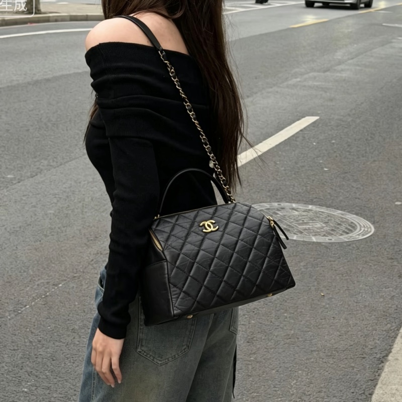 CHANEL香奈兒23C黑金保齡球包Bowling Bag🎱-6