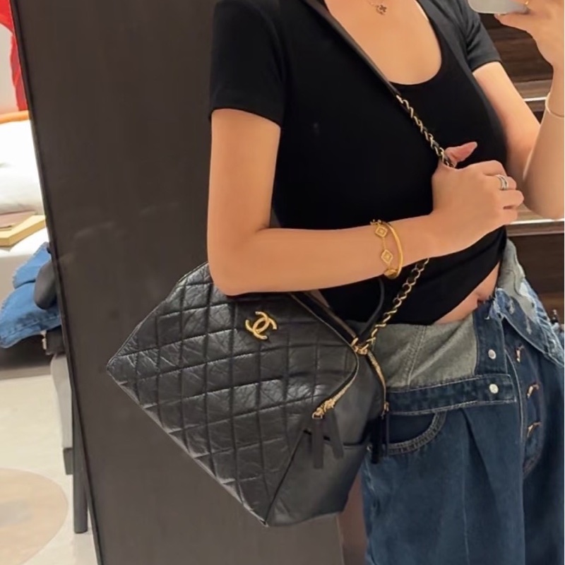 CHANEL香奈兒23C黑金保齡球包Bowling Bag🎱-8