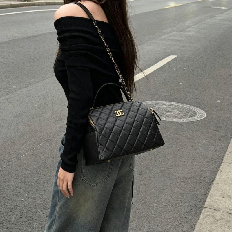 CHANEL香奈兒23C黑金保齡球包Bowling Bag🎱-33