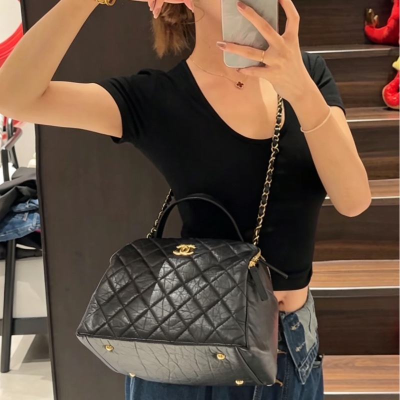 CHANEL香奈兒23C黑金保齡球包Bowling Bag🎱-37