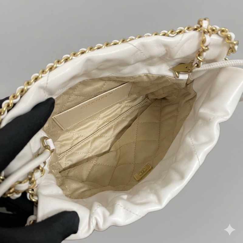 新低價 閒置新 Chanel/香奈兒mini 22bag  晶片款 可愛俏皮小巧精緻  尺寸：20*19*6  2025年購入-5
