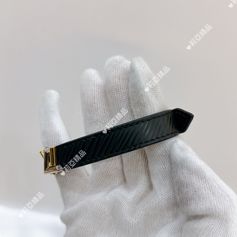 莉亞精品♡ LV黑色水波紋皮帶手環 19cm 二手美品-2
