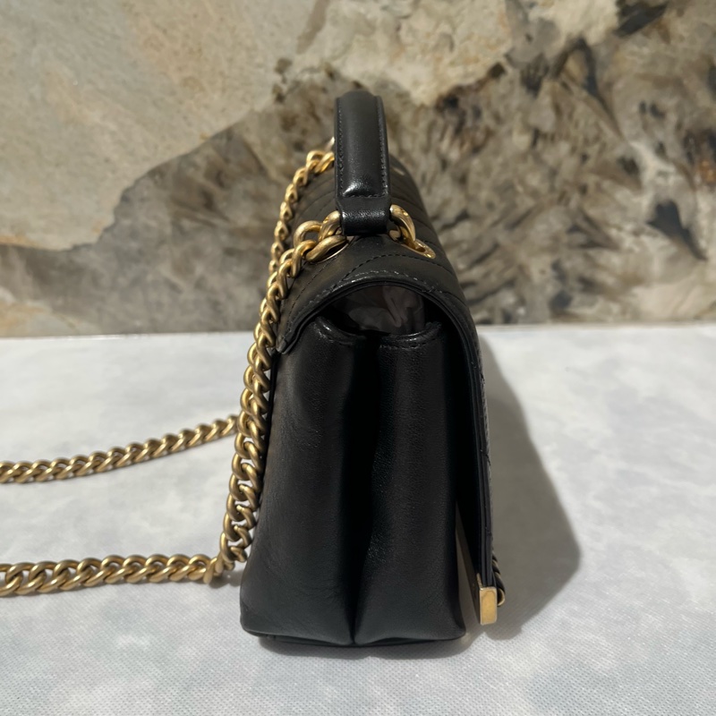 Chanel黑金牛皮飾邊梯形手拿鏈條斜背兩用包-2