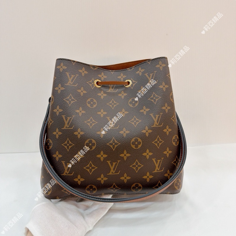 莉亞精品♡ LV M44887 焦糖水桶包 二手-2