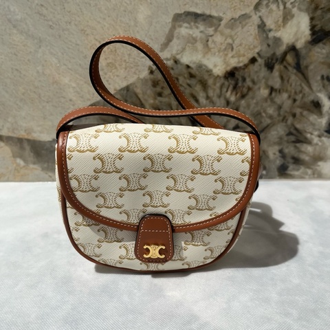 Celine 白色PVC凱旋門金釦小馬鞍