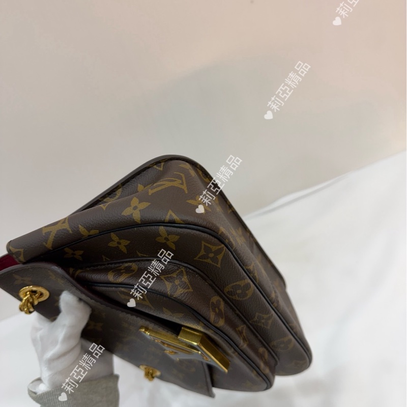 莉亞精品♡ LV M45592 Passy老花郵差包 二手-7