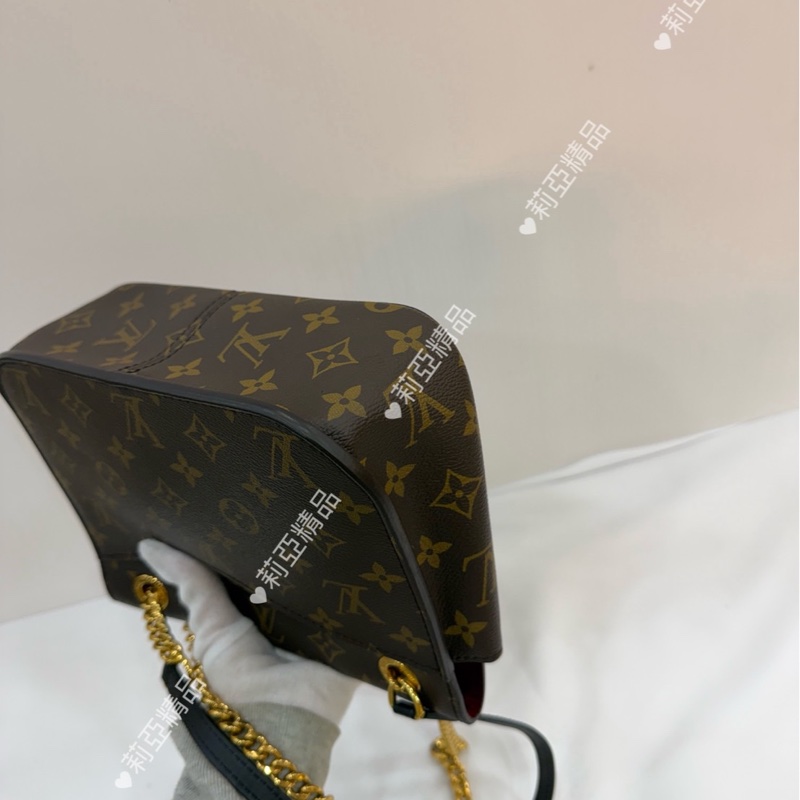 莉亞精品♡ LV M45592 Passy老花郵差包 二手-10