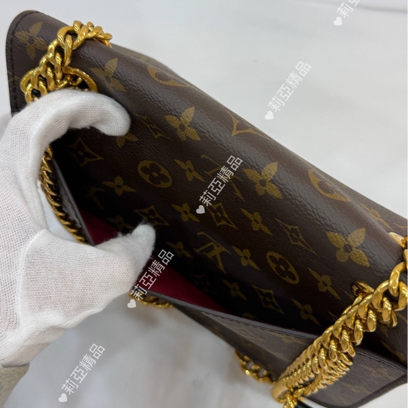 莉亞精品♡ LV M45592 Passy老花郵差包 二手-14
