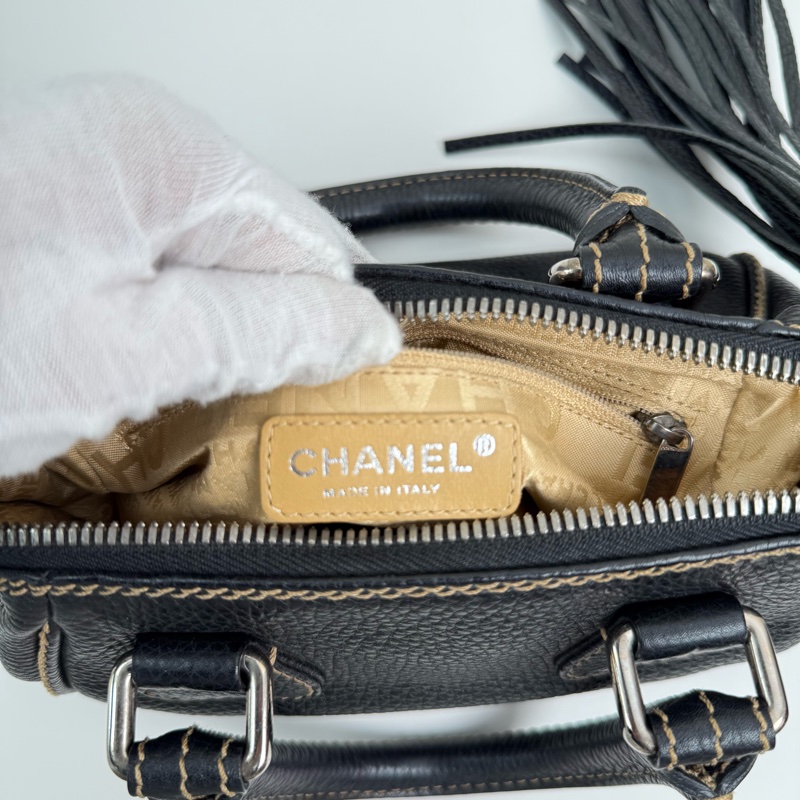 Chanel 迷你波士頓｜黑色荔枝紋 流蘇款 復古手挽袋 銀色五金-8