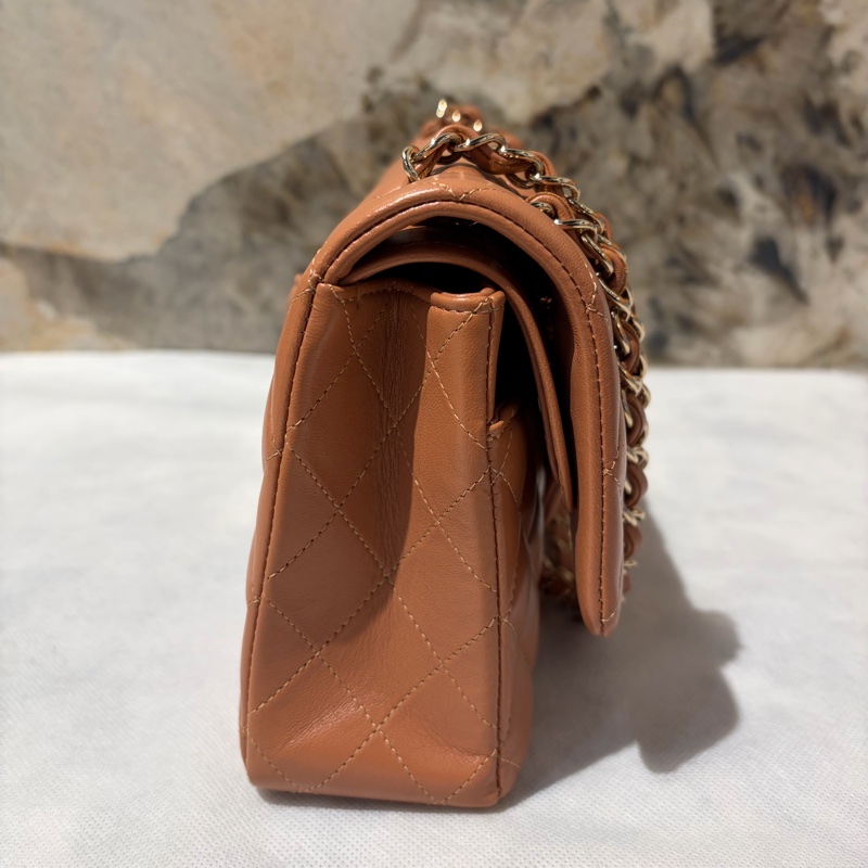 Chanel 焦糖色金釦羊皮CF25-2