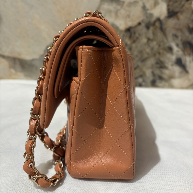 Chanel 焦糖色金釦羊皮CF25-3