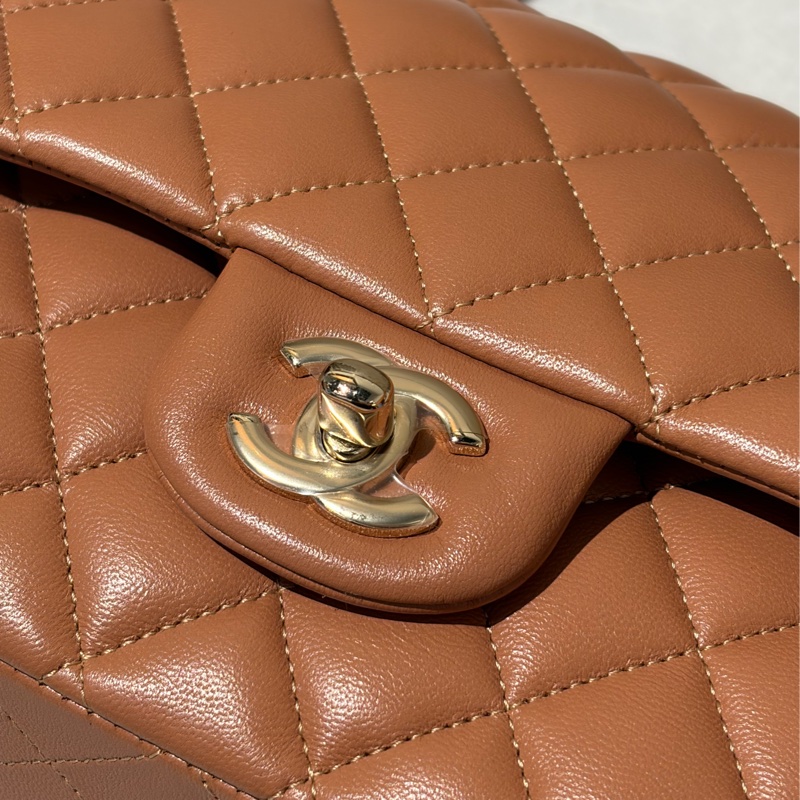Chanel 焦糖色金釦羊皮CF25-7