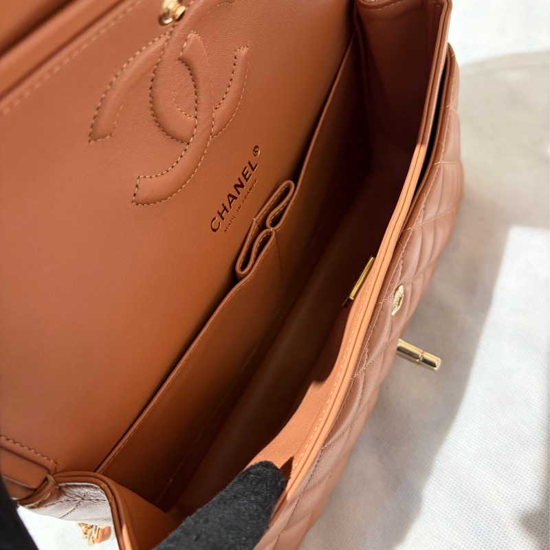 Chanel 焦糖色金釦羊皮CF25-10