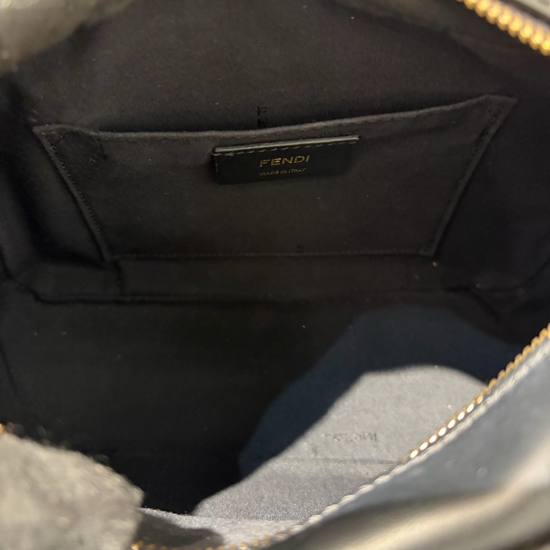 Fendi 咖色F F  PVC 老花相機包-9