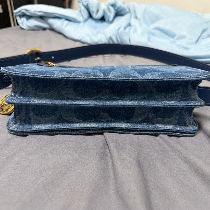 TABBY 經典 SIGNATURE 大號 丹寧布 COACH CLOT 鏈帶單肩手袋-7