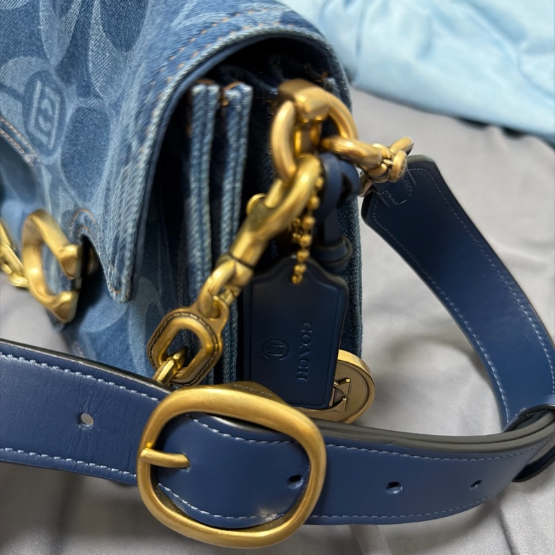 TABBY 經典 SIGNATURE 大號 丹寧布 COACH CLOT 鏈帶單肩手袋-10