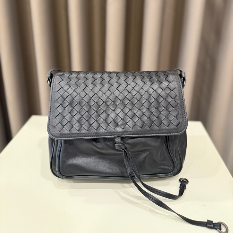 （甜價美包）BOTTEGA VENETA 寶緹嘉 BV經典編織翻蓋小斜背包-2
