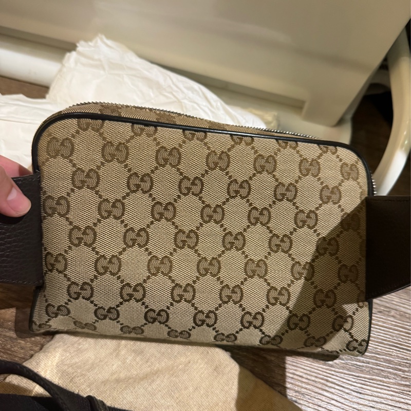 (9成5新) GUCCI 帆布腰包/胸包/斜挎包-10