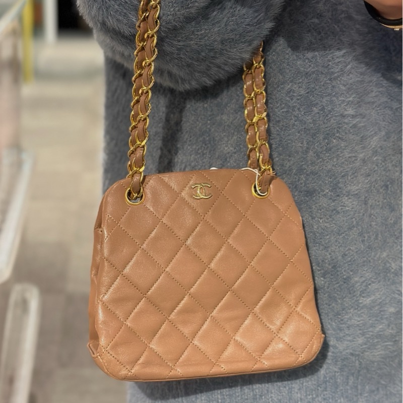 【小可愛系列🥰奶茶配色🧋】Chanel 香奈兒 奶茶色金扣vintage 中古包 鏈條包-5