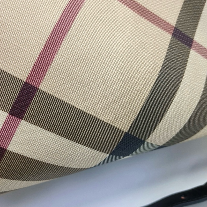 BURBERRY 卡其色塗層帆布手提包 黑色五金-7